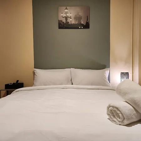 The Travellers House - Pet Friendly Accommodation