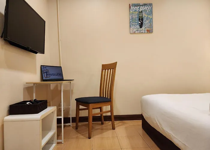 The Travellers House - Pet Friendly 2* Bangkok